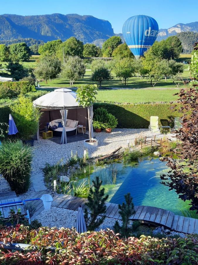 Garden Paradise Bled Apartments - Garden, Pond And Castle View 외부 사진