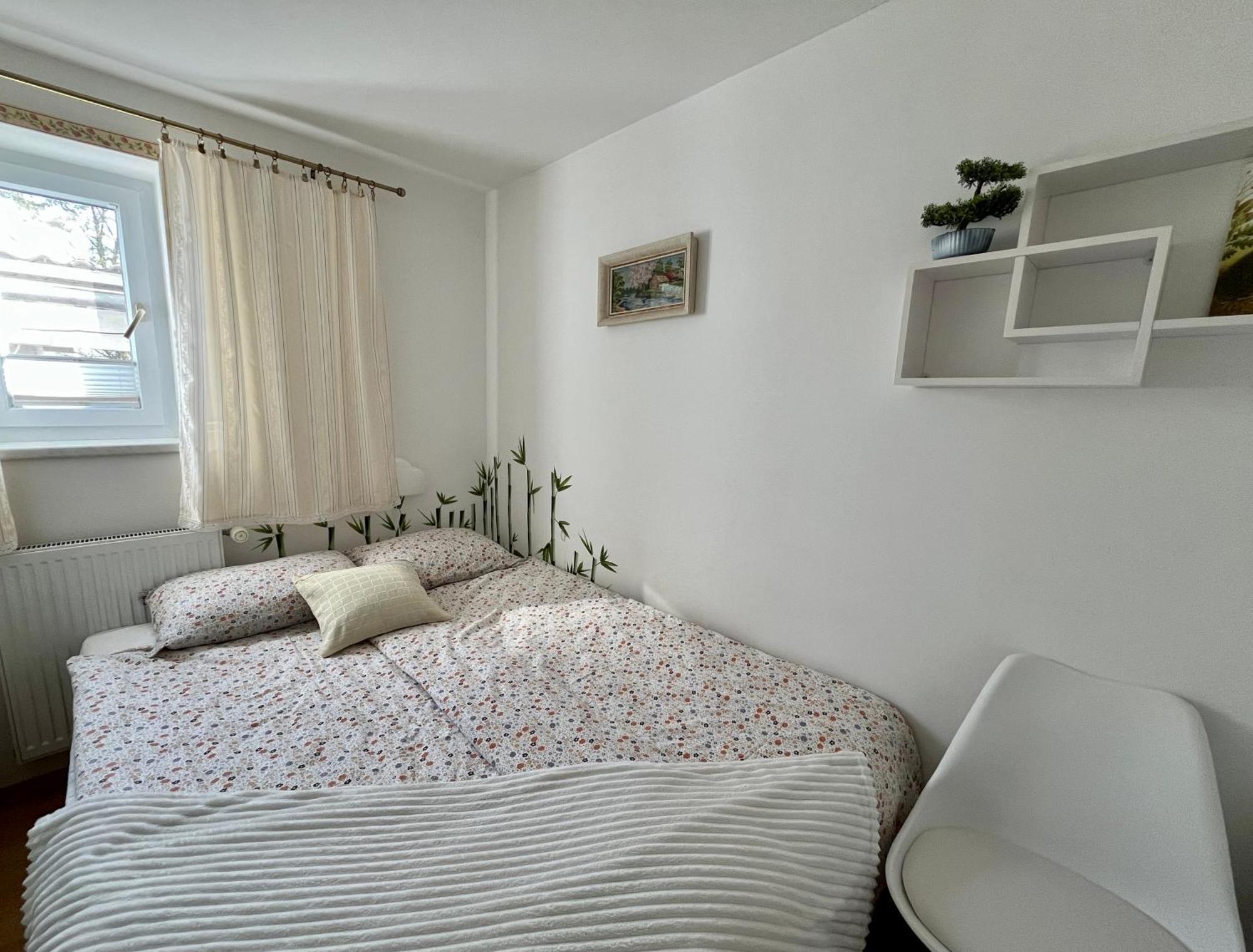 Garden Paradise Bled Apartments - Garden, Pond And Castle View 외부 사진